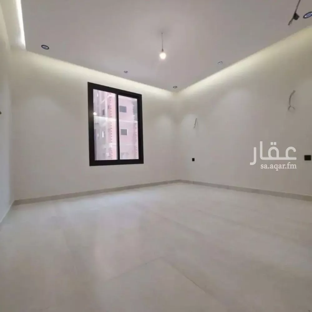 شقة 4 غرف في النخيل 7