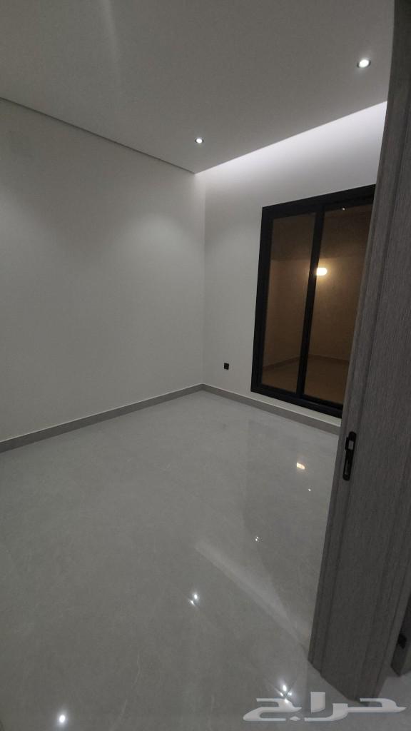 4 bedroom villa in Al Bayan, Riyadh 10