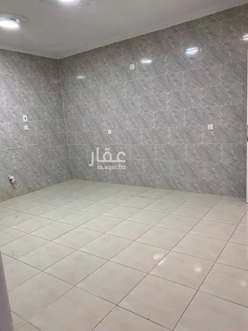 2 bedroom apartment in Bir Uthman, Madinah 5