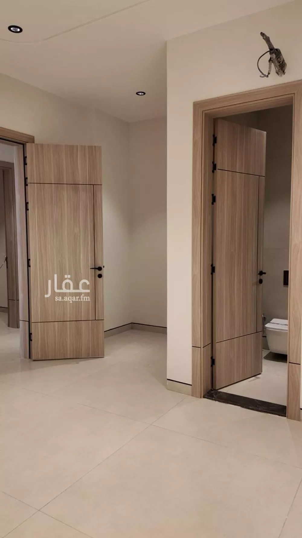 7 bedroom apartment in Al Salamah 19