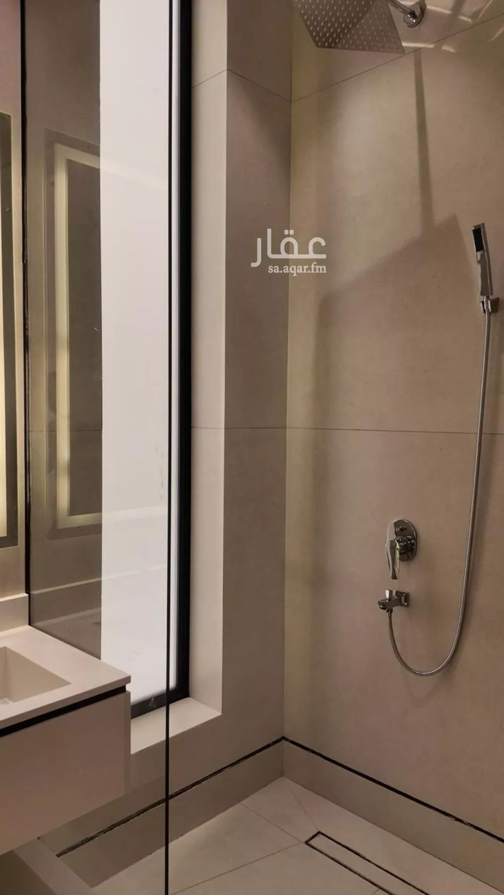 7 bedroom apartment in Al Salamah 21