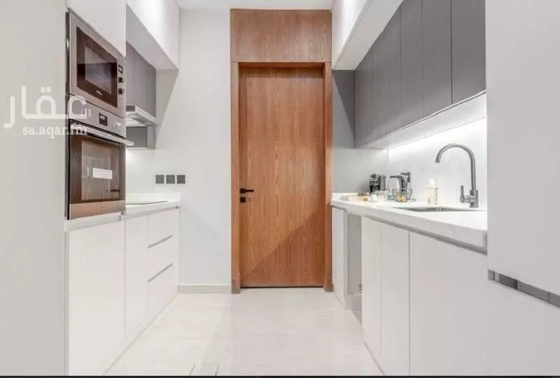 3 bedroom apartment in Al Malqa 7