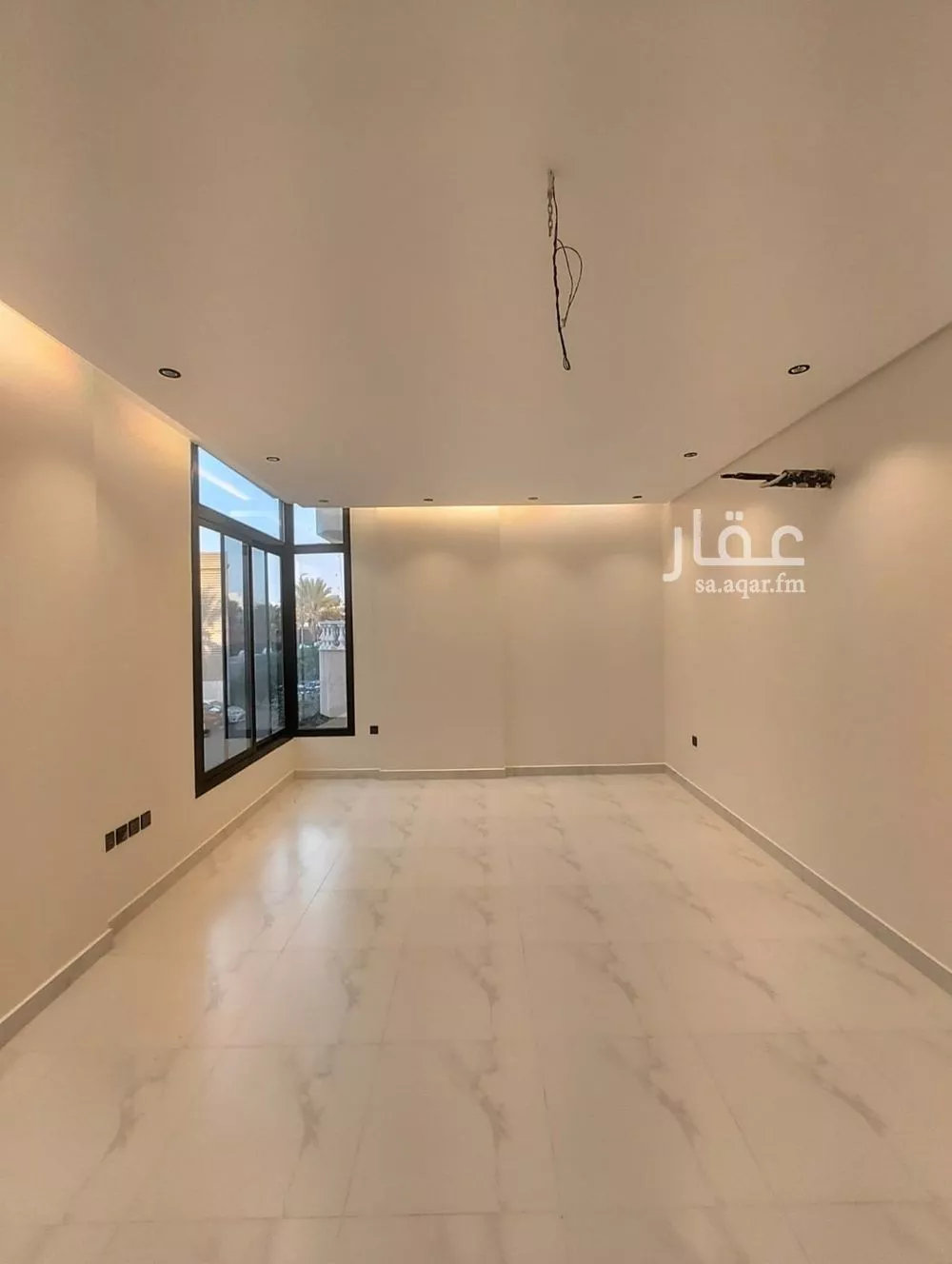 4 bedroom apartment in Al Rawdah 11