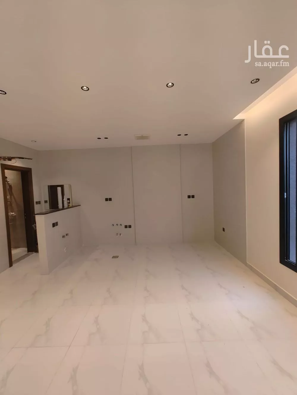 4 bedroom apartment in Al Rawdah 3