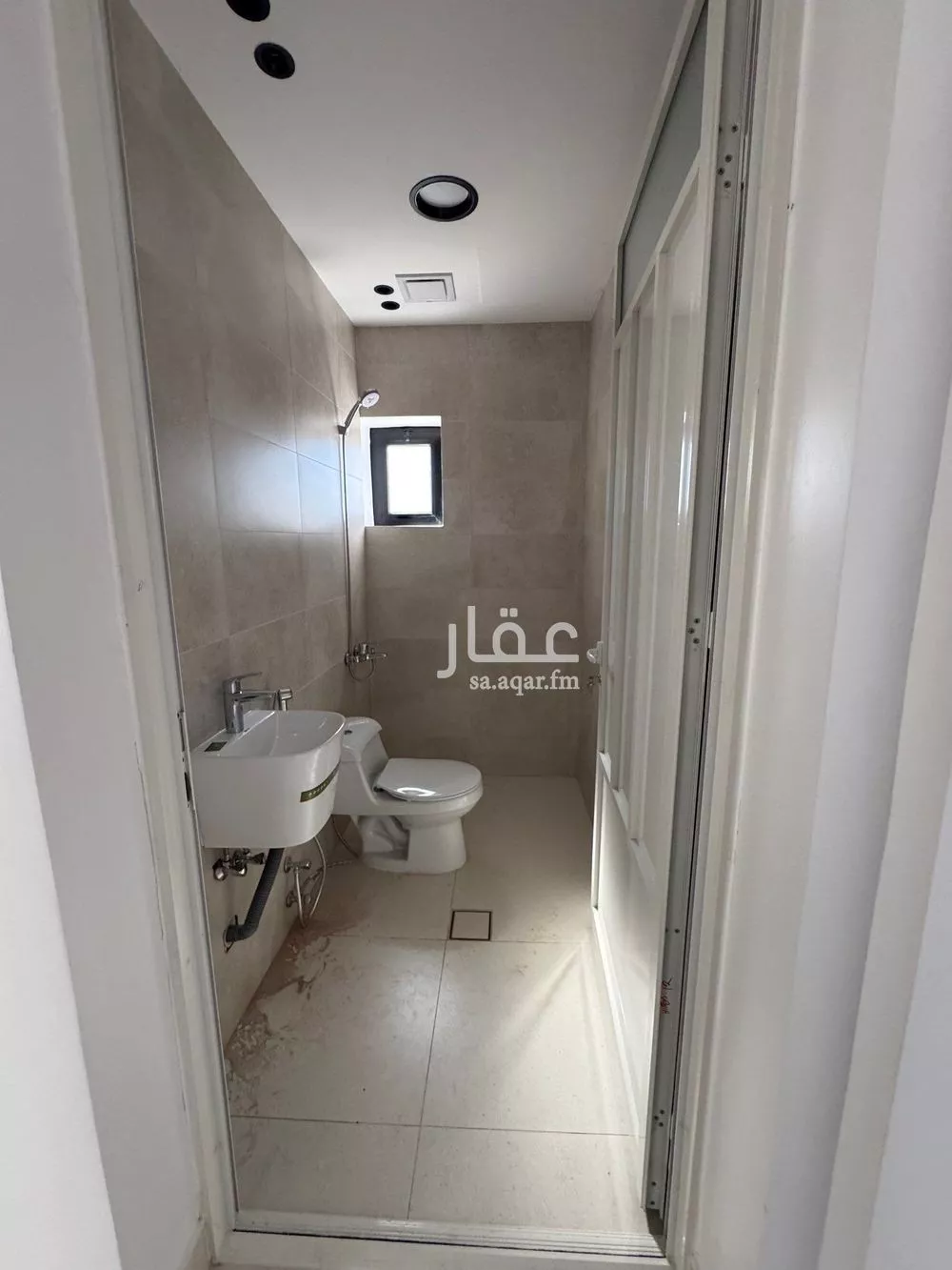فيلا 4 غرف في الصدفة 17