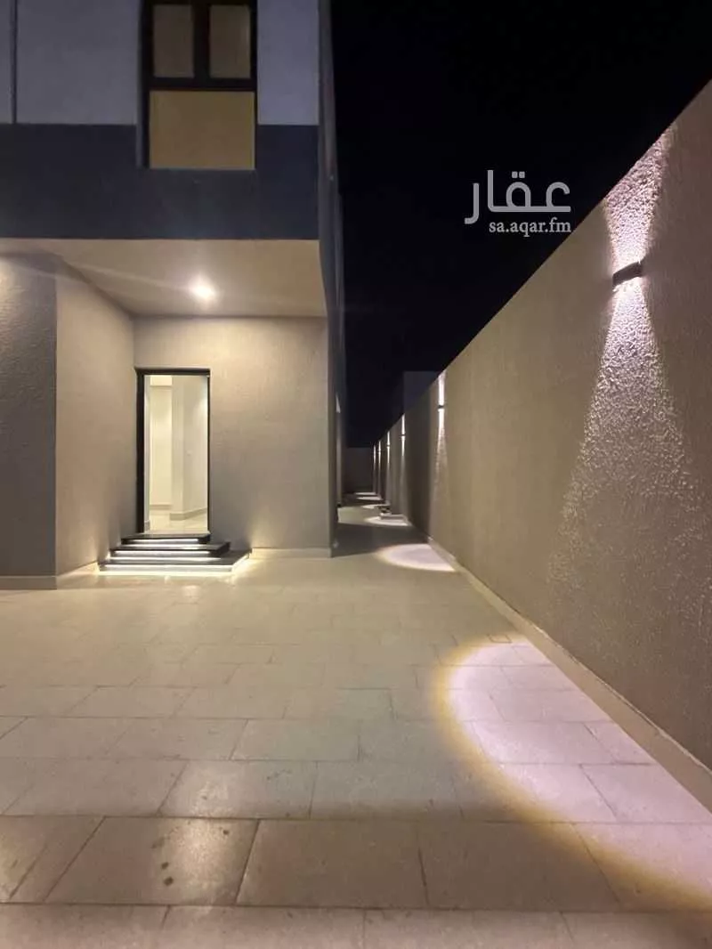 فيلا 7 غرف في ضاحية الملك فهد 2