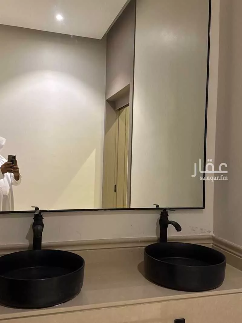 7 bedroom villa in Dahiat King Fahd 2