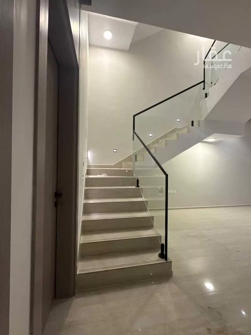 7 bedroom villa in Dahiat King Fahd 5