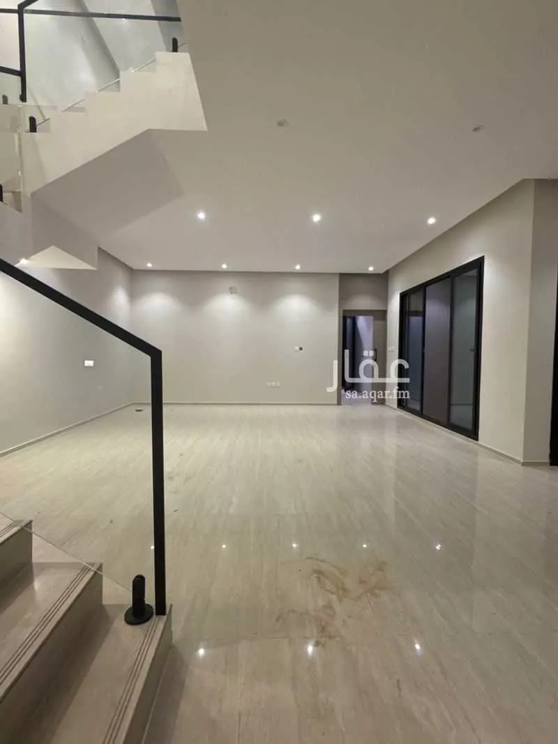 7 bedroom villa in Dahiat King Fahd 7