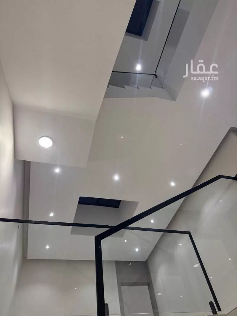 7 bedroom villa in Dahiat King Fahd 8