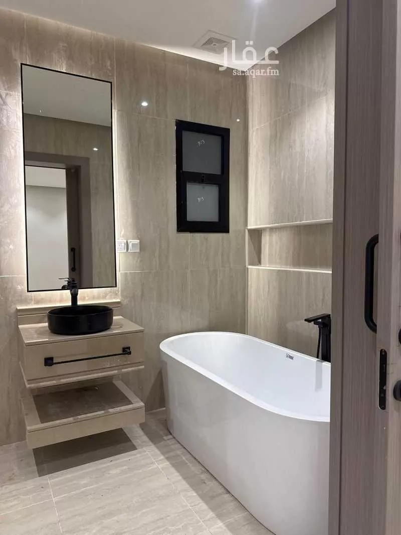 7 bedroom villa in Dahiat King Fahd 9