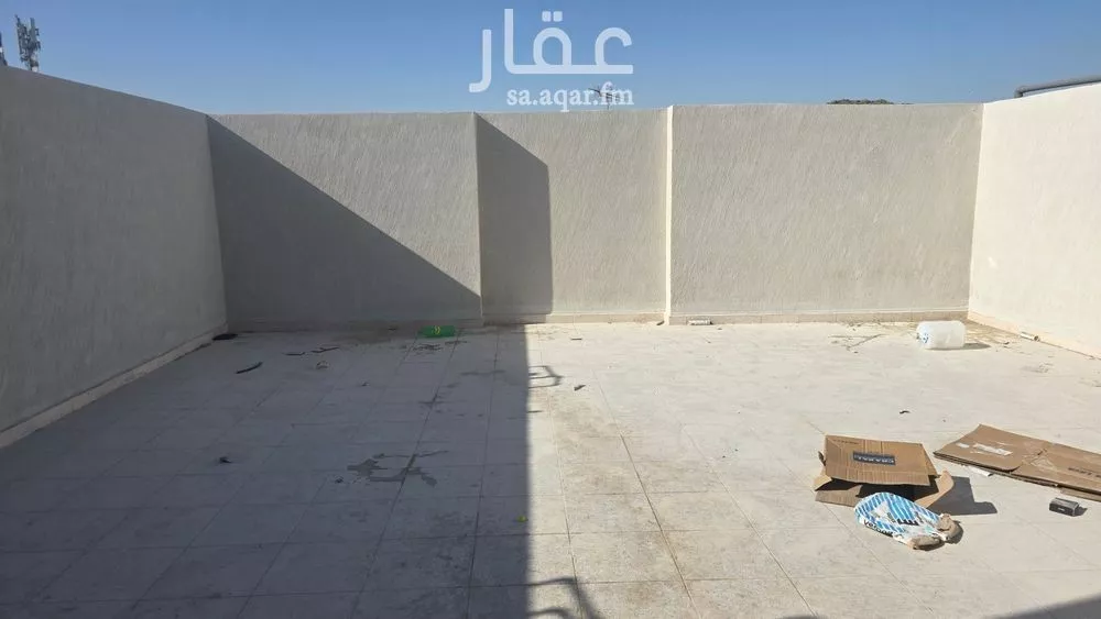 6 bedroom villa in Uhud 25