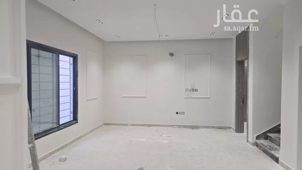 6 bedroom villa in Uhud 7