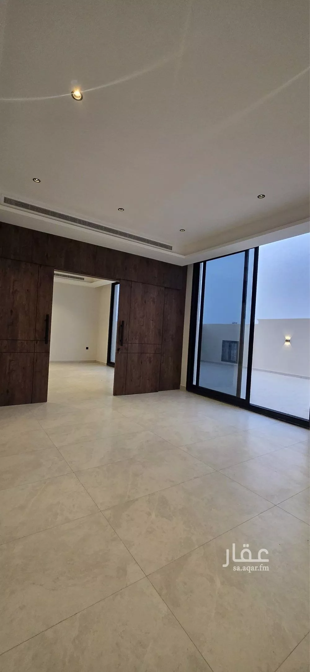 5 bedroom apartment in Al Zahra 12