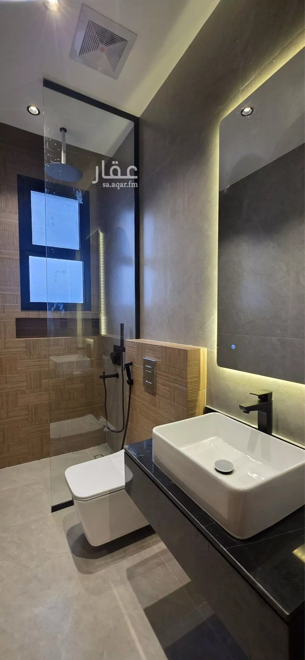 5 bedroom apartment in Al Zahra 9