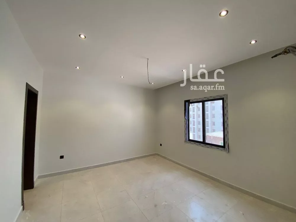 شقة 4 غرف في الصفا 7
