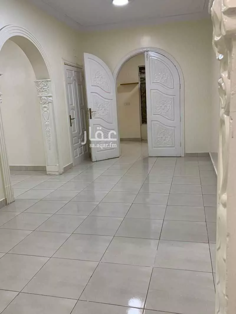 2 bedroom apartment in Bir Uthman, Madinah 3