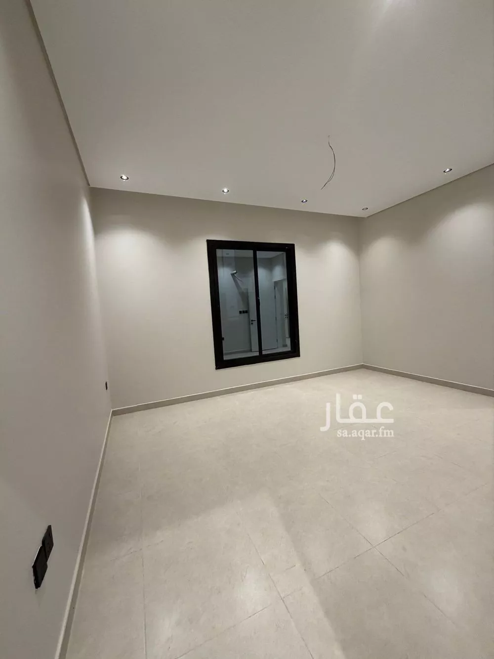 شقة 4 غرف في الريان 9