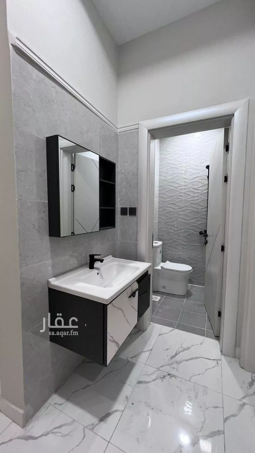 5 bedroom apartment in Ar Rayan, Jeddah 5