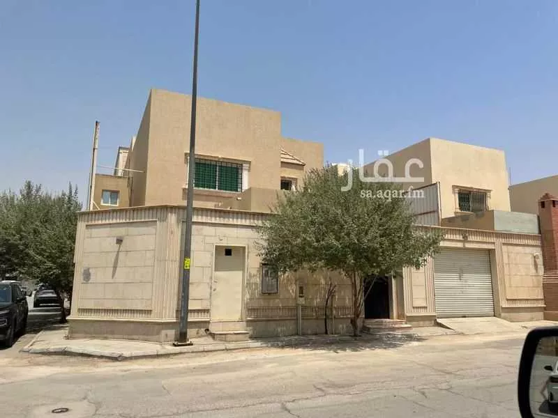 5 bedroom villa in Al Murooj, Riyadh 7