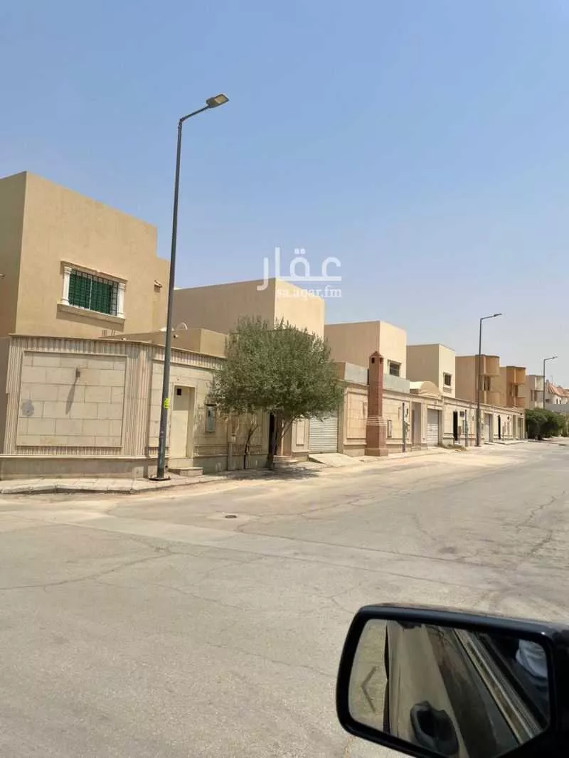 5 bedroom villa in Al Murooj, Riyadh 3