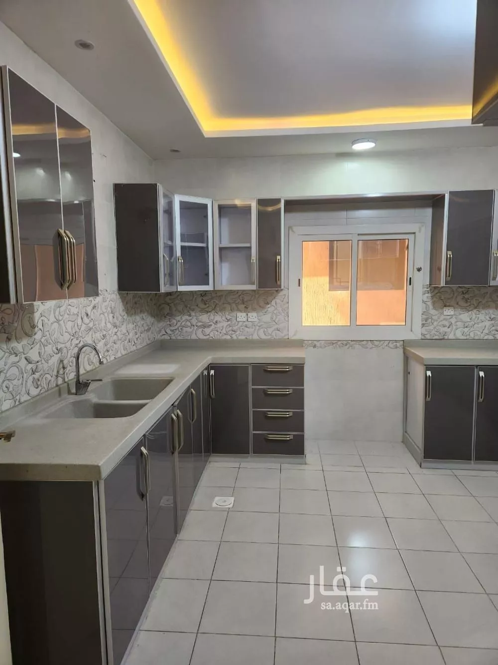 5 bedroom apartment in Al Salamah 16