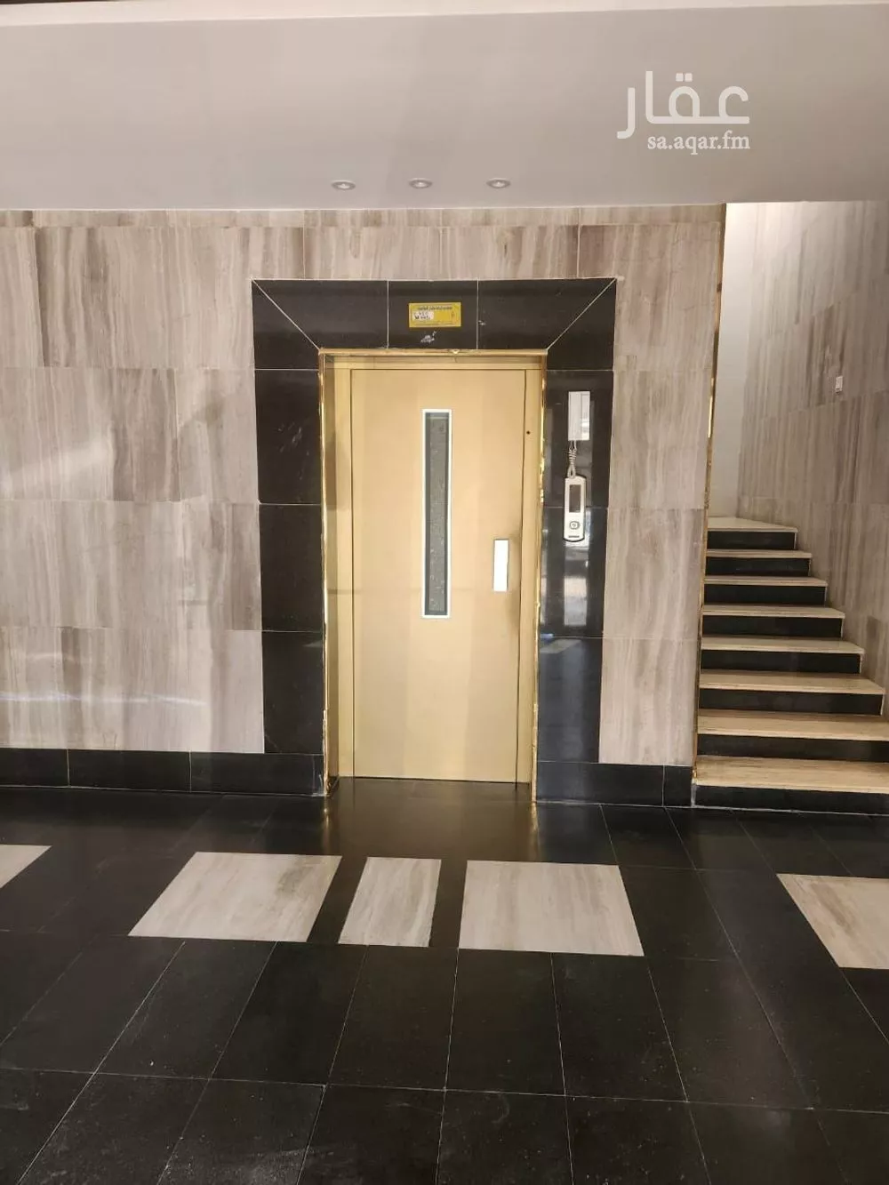 5 bedroom apartment in Al Salamah 17