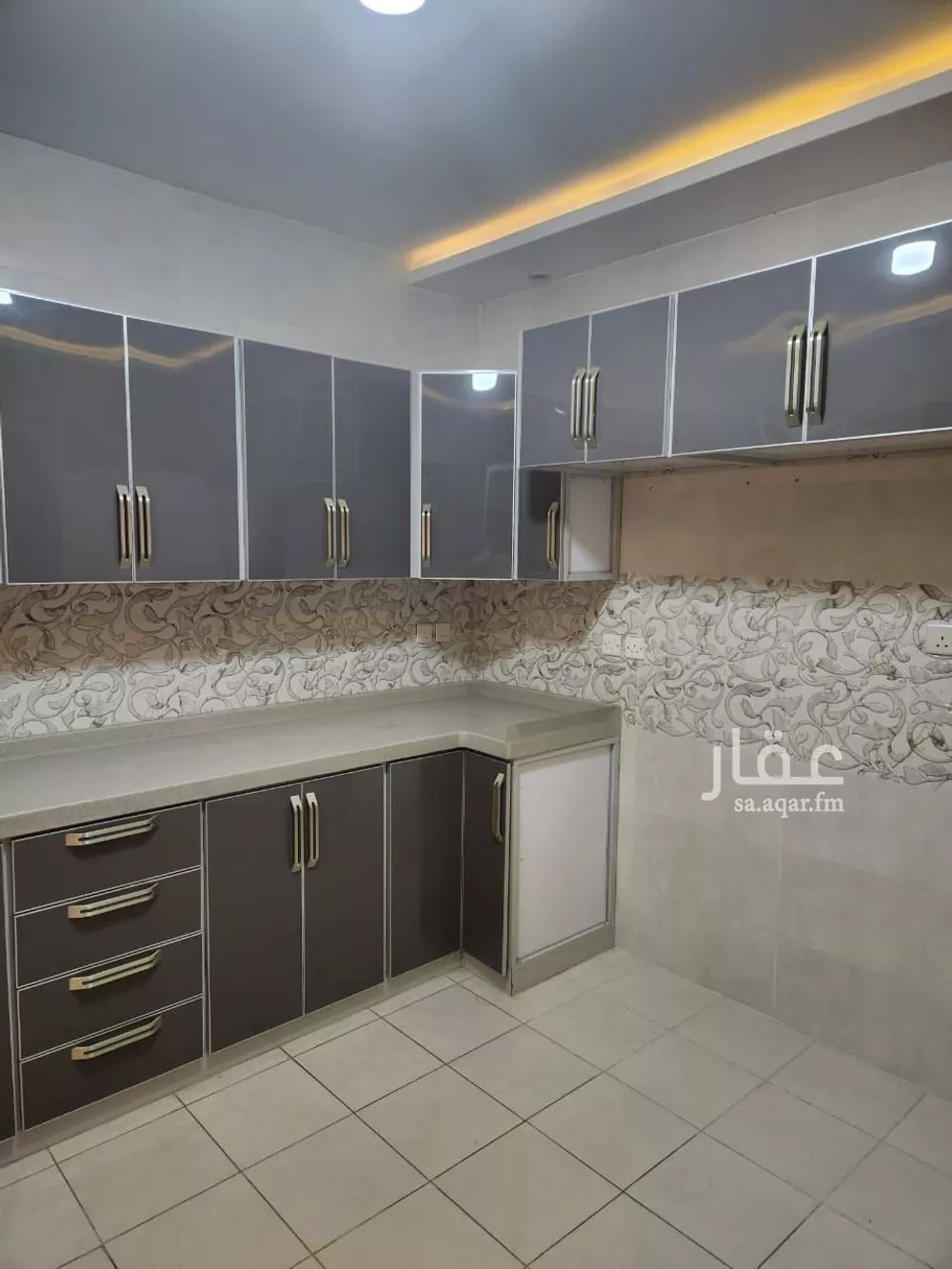 5 bedroom apartment in Al Salamah 5