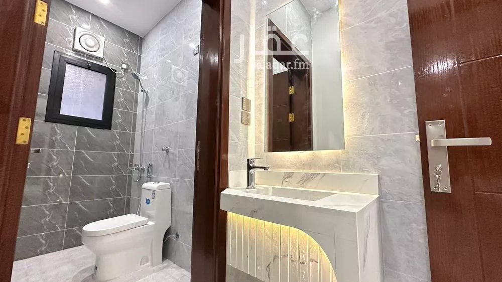 4 bedroom apartment in Al Marwa 7