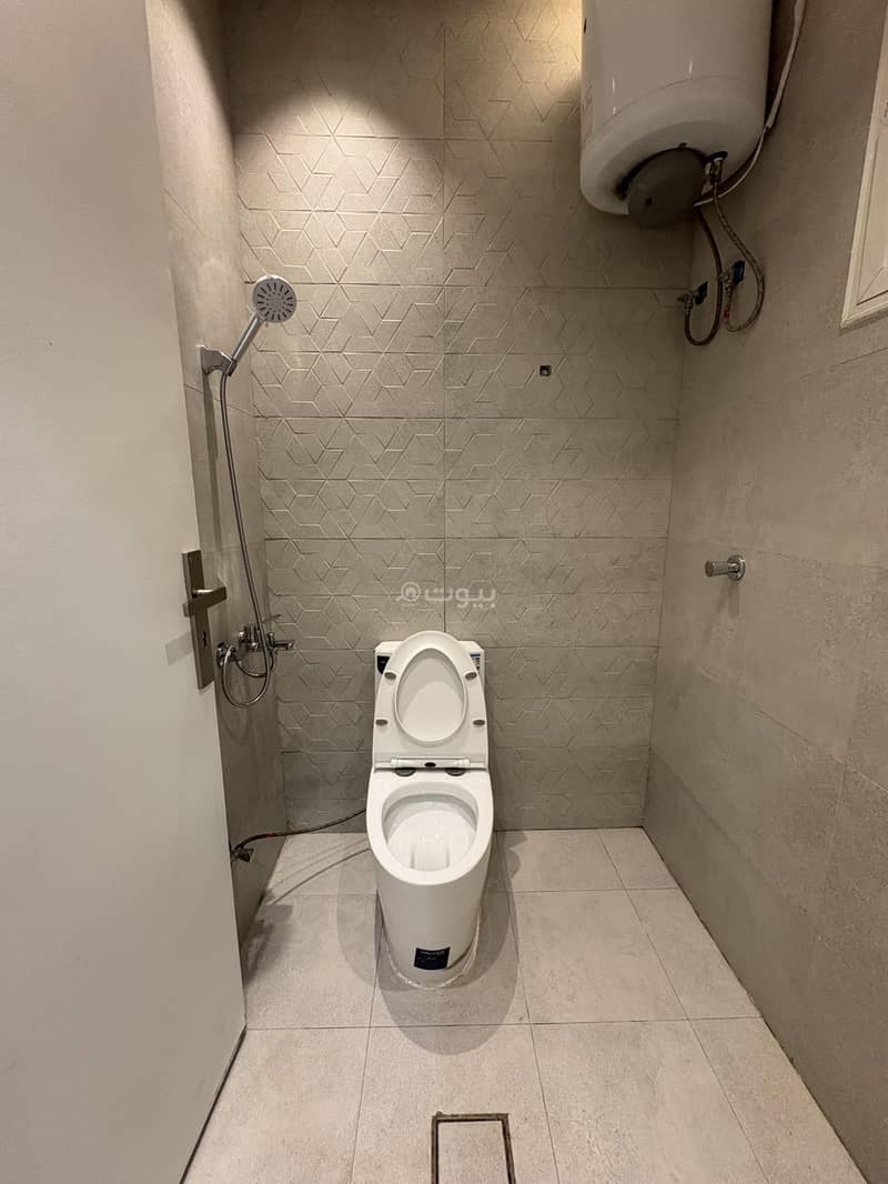 4 bedroom villa in Ishbiliyah, Riyadh 6