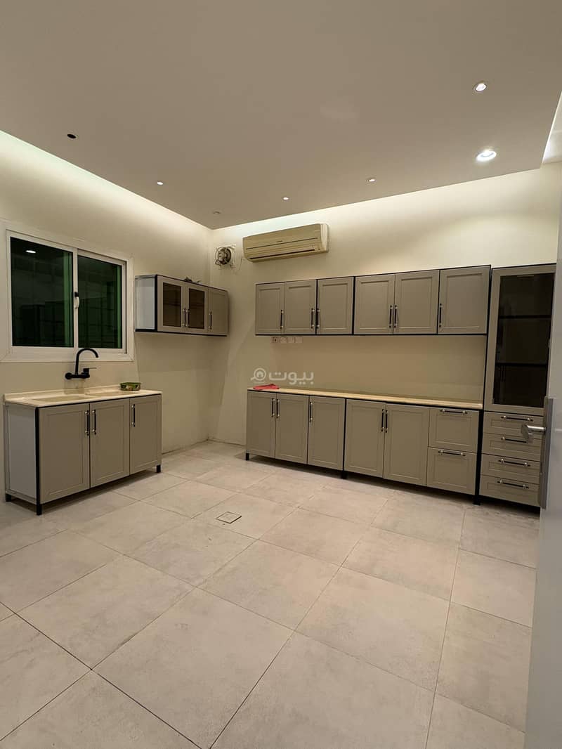 4 bedroom villa in Ishbiliyah, Riyadh 8