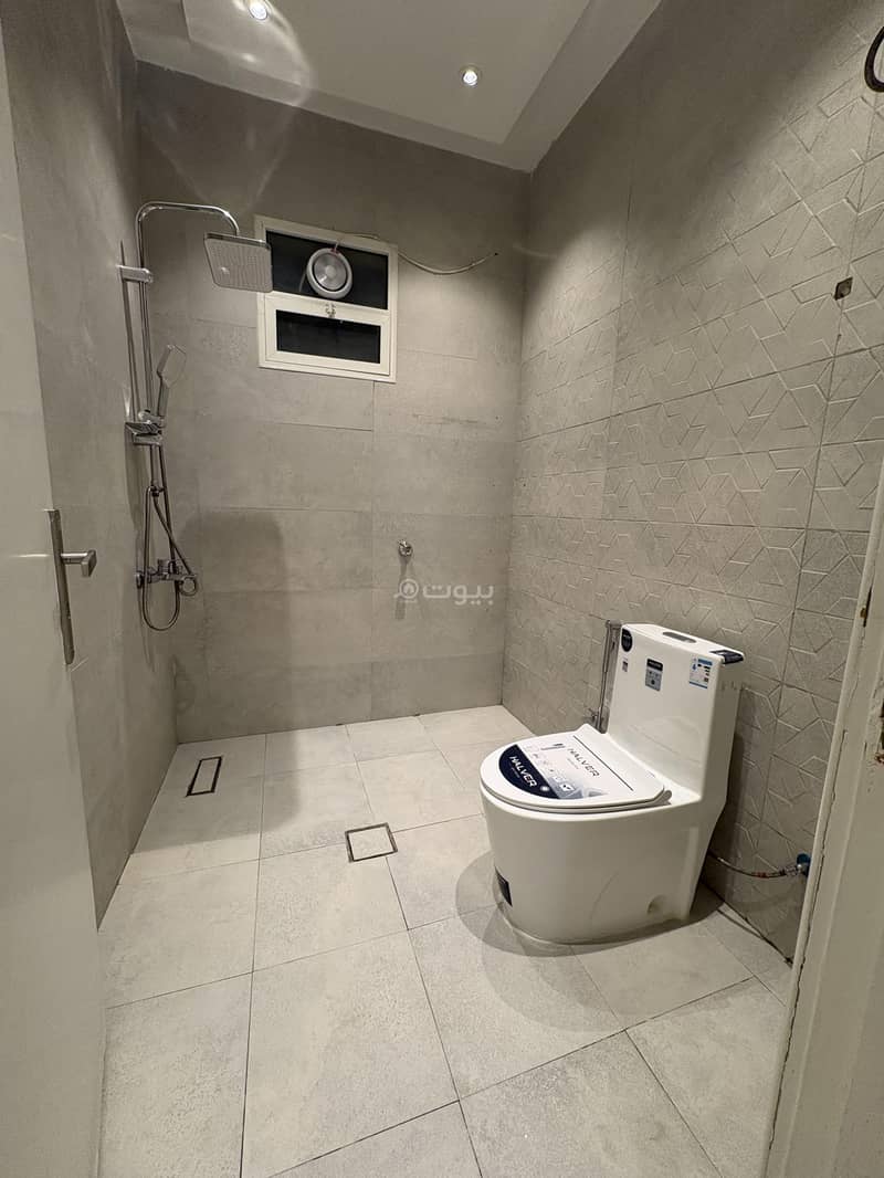 4 bedroom villa in Ishbiliyah, Riyadh 9