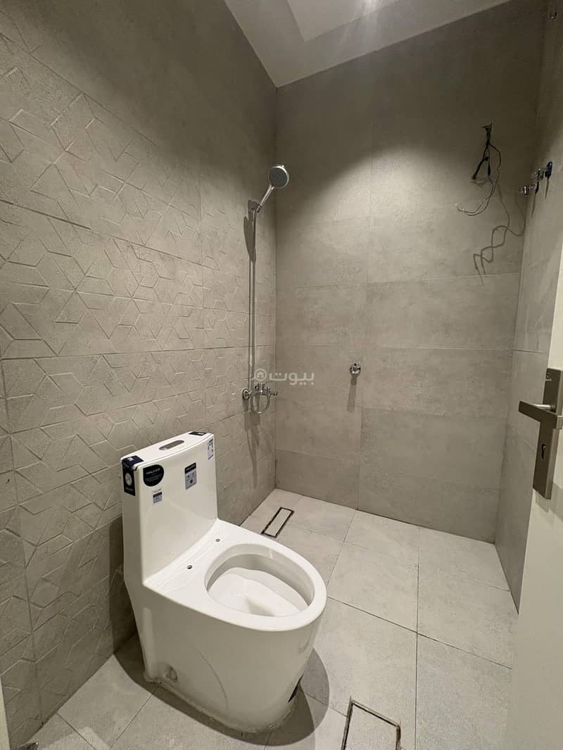 4 bedroom villa in Ishbiliyah, Riyadh 18