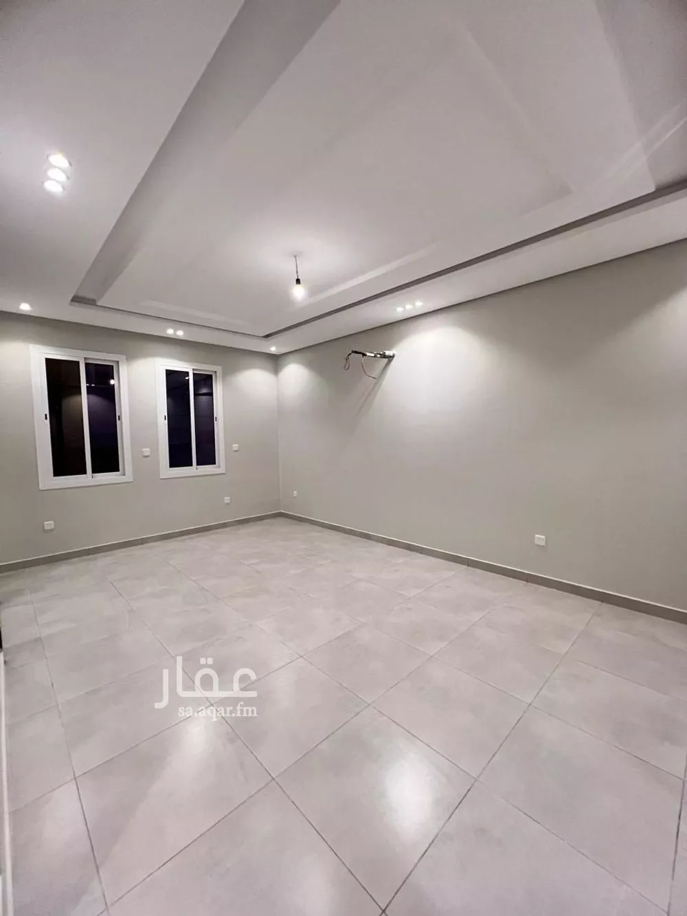 شقة 6 غرف في طيبة 10