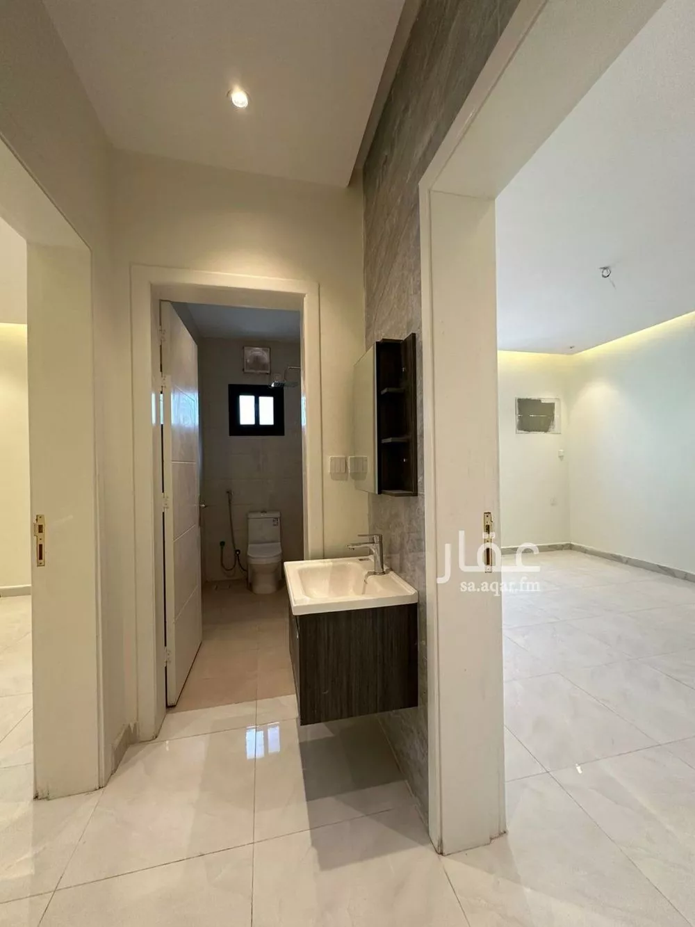 5 bedroom apartment in Al Safa 15