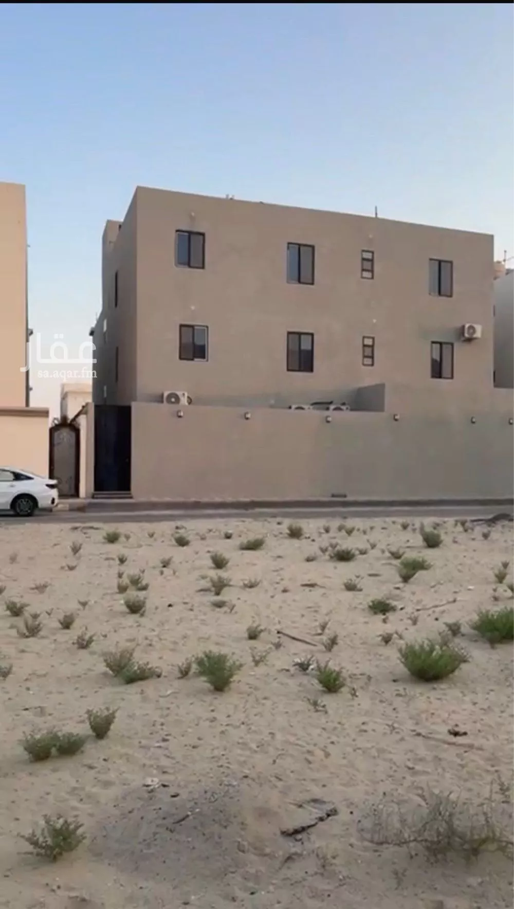12 bedroom apartment in Dahiat King Fahd 4