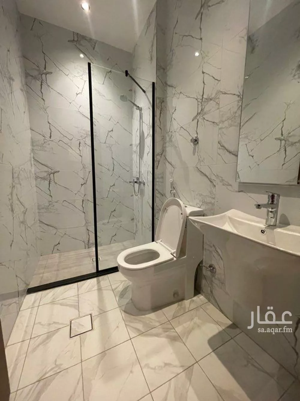 6 bedroom apartment in Al Fayha 4