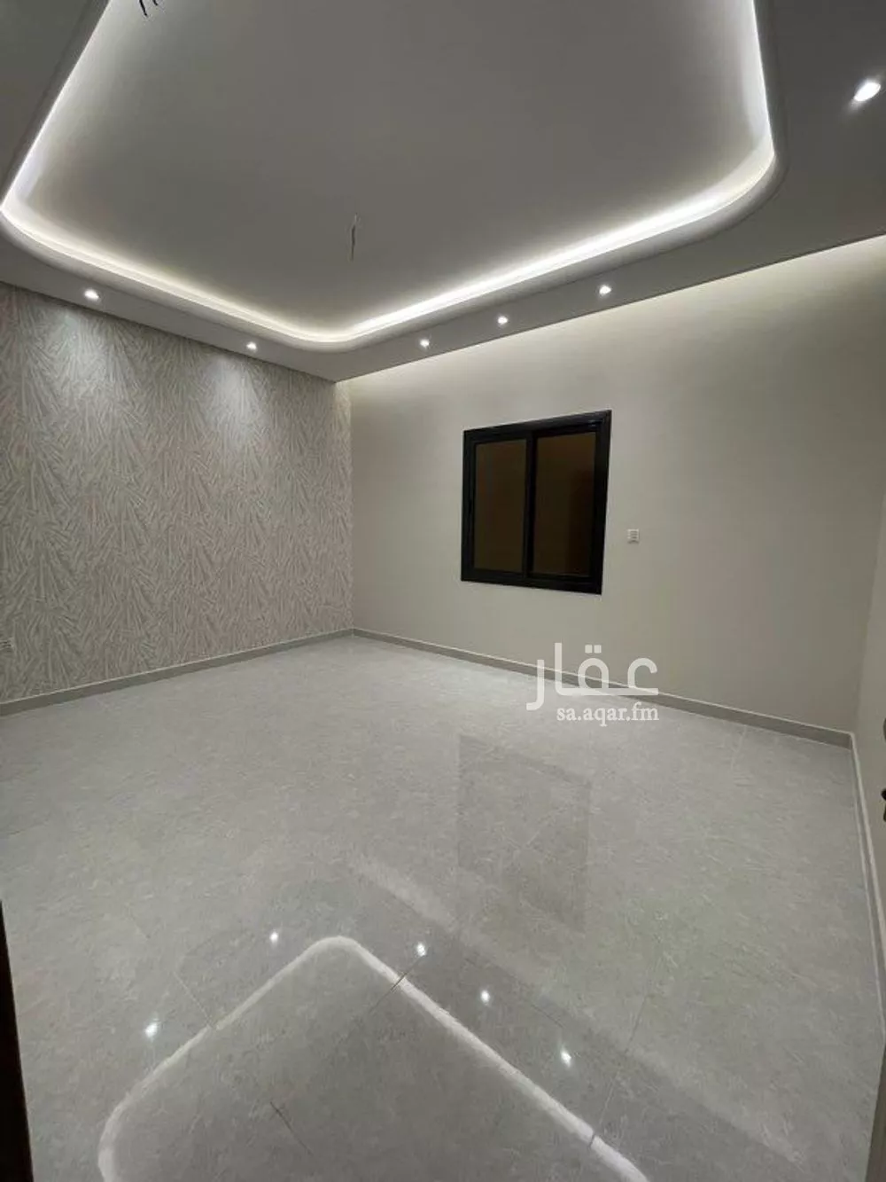 4 bedroom apartment in Al Aziziyah 7