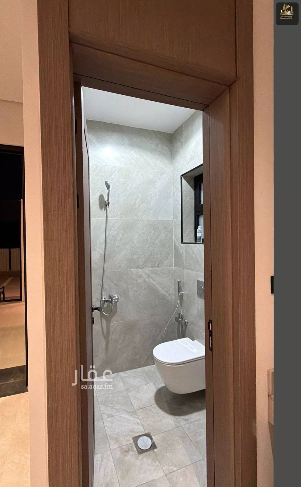 6 bedroom villa in Ash Sharq 11