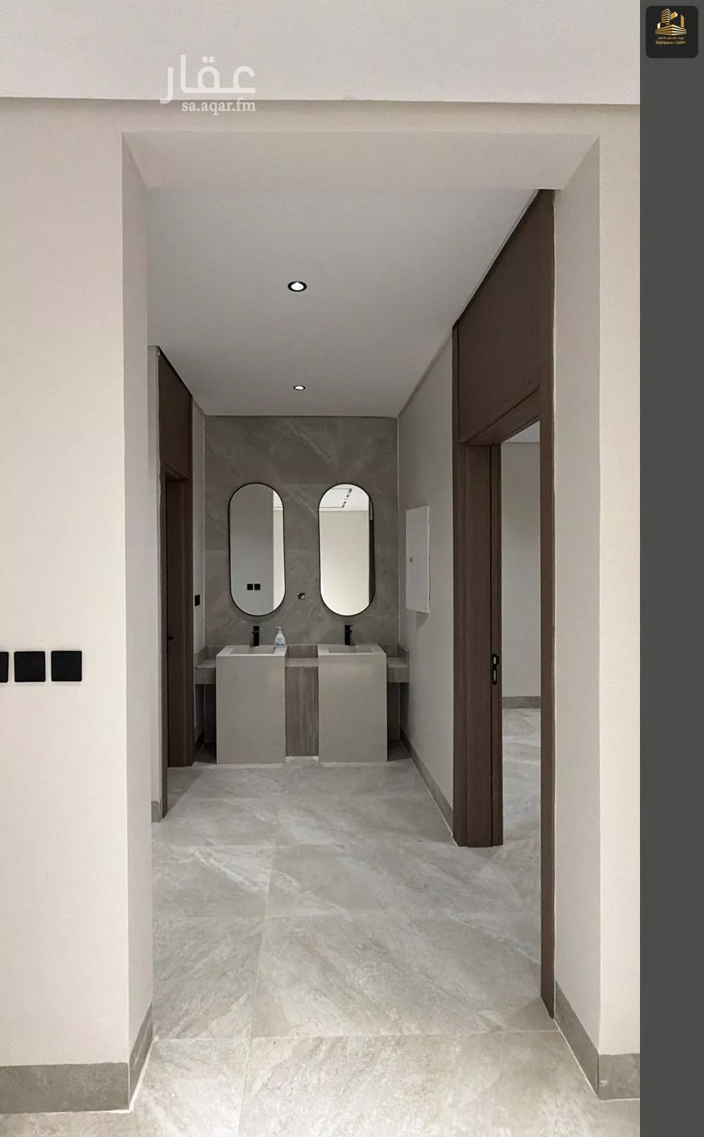 6 bedroom villa in Ash Sharq 7