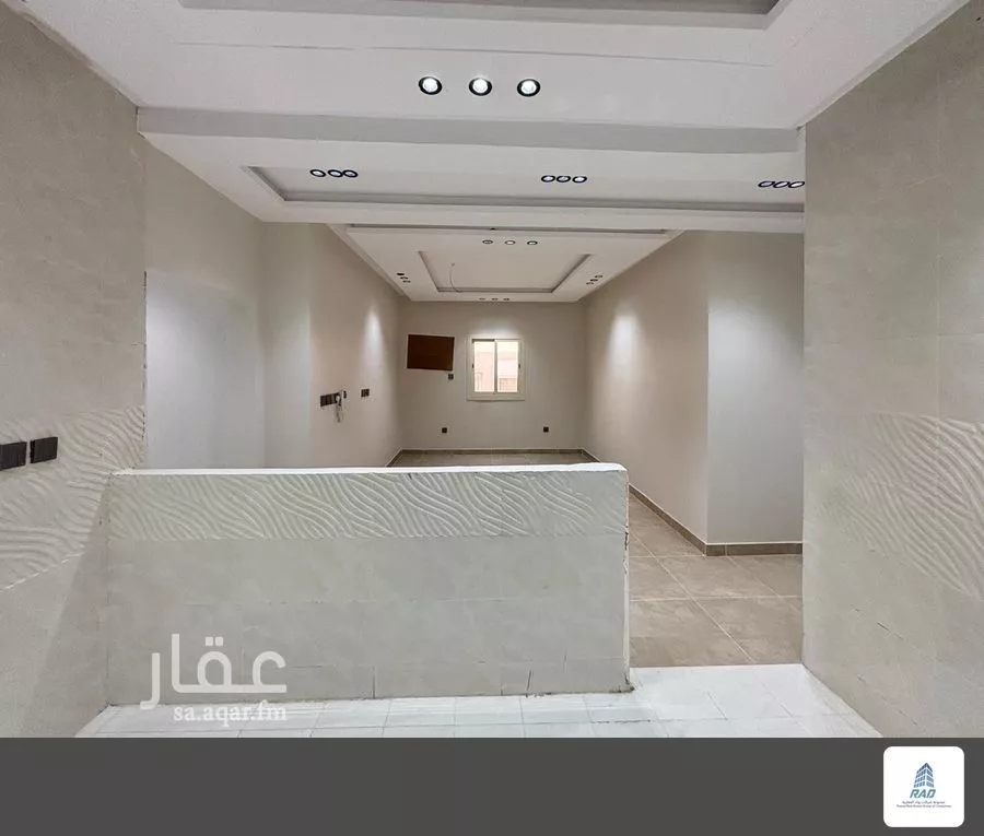 4 bedroom apartment in Muraykh 7