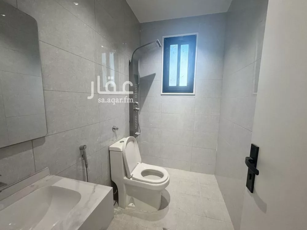 5 bedroom apartment in Al Marwa 12