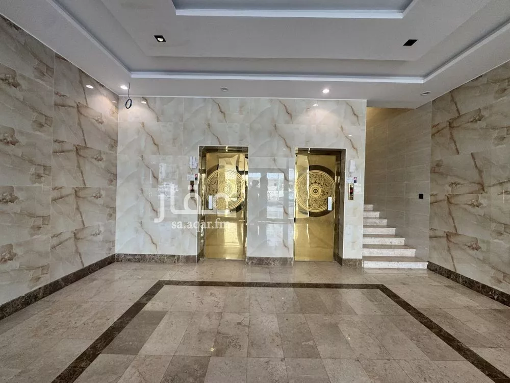 5 bedroom apartment in Al Marwa 4