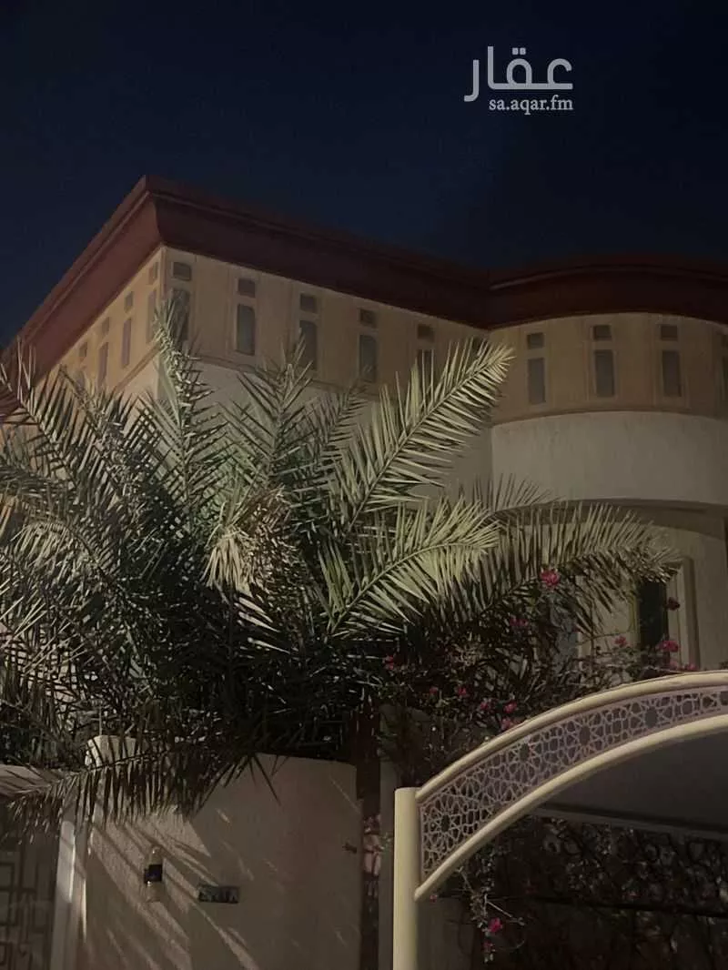 5 bedroom villa in Ash Shulah 2