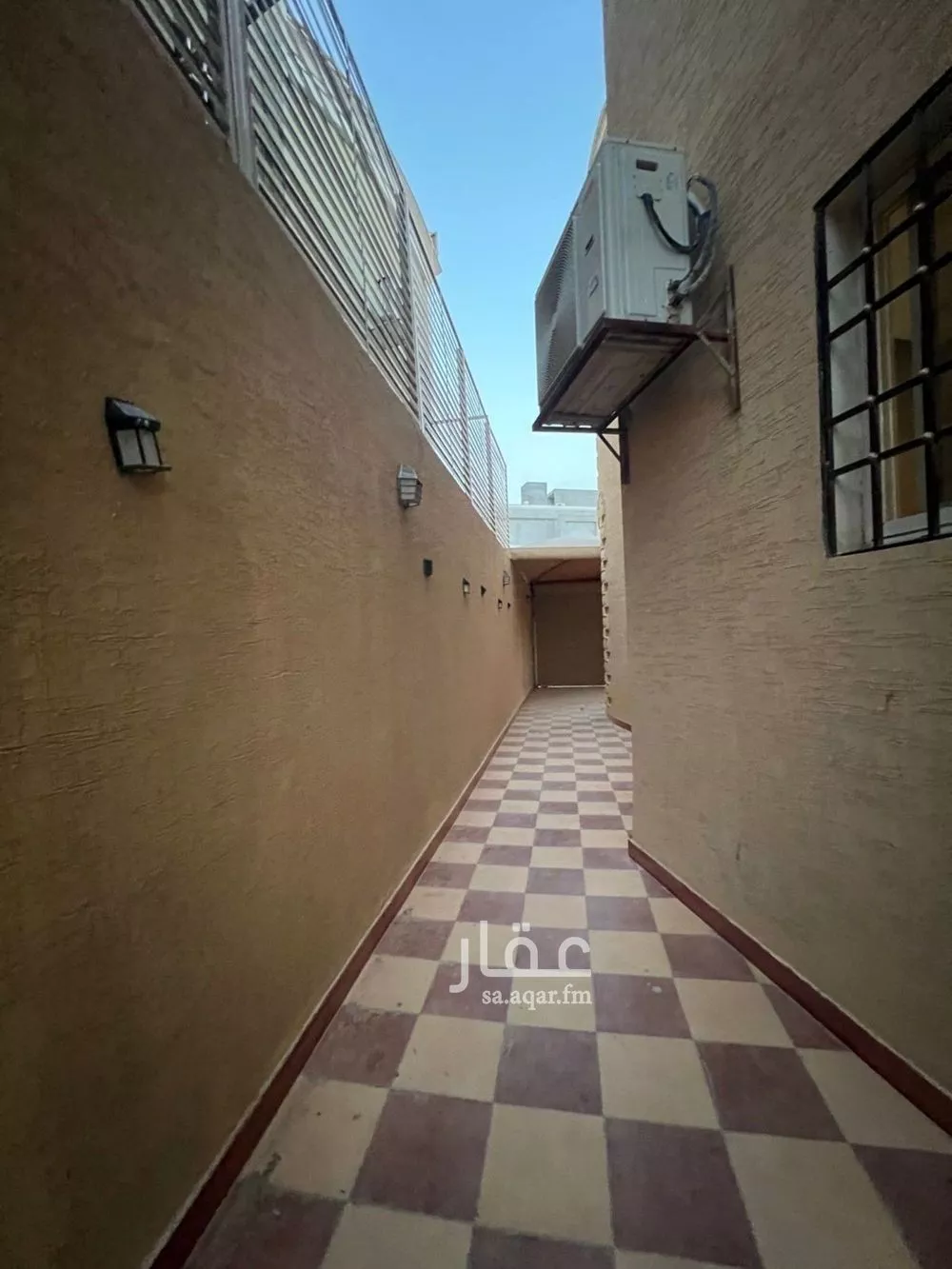 3 bedroom villa in Irqah, Riyadh 11