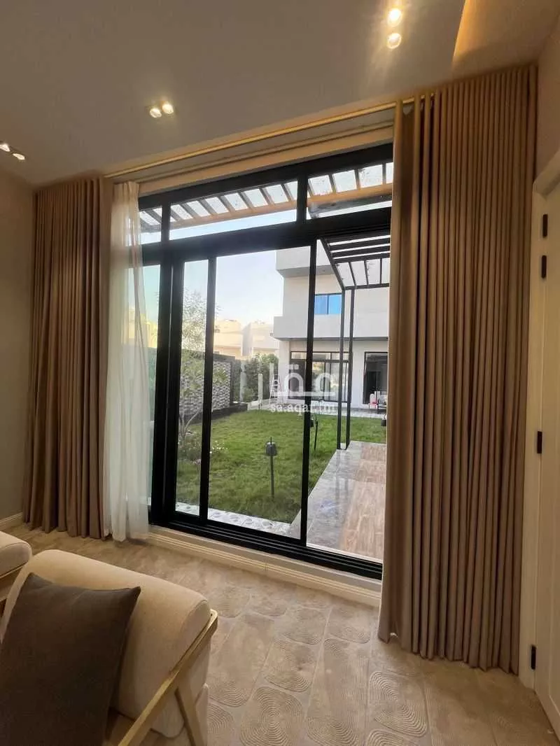 11 bedroom villa in As Sadafah 7