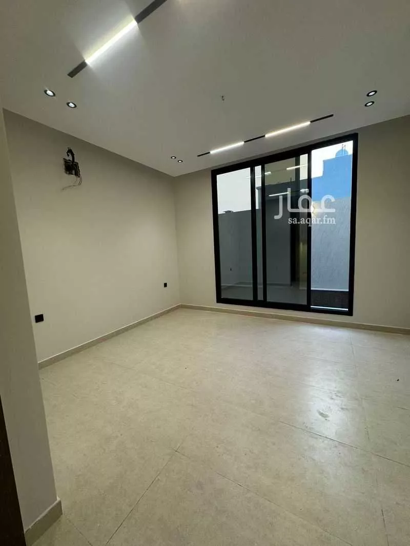 9 bedroom villa in Taibah 8