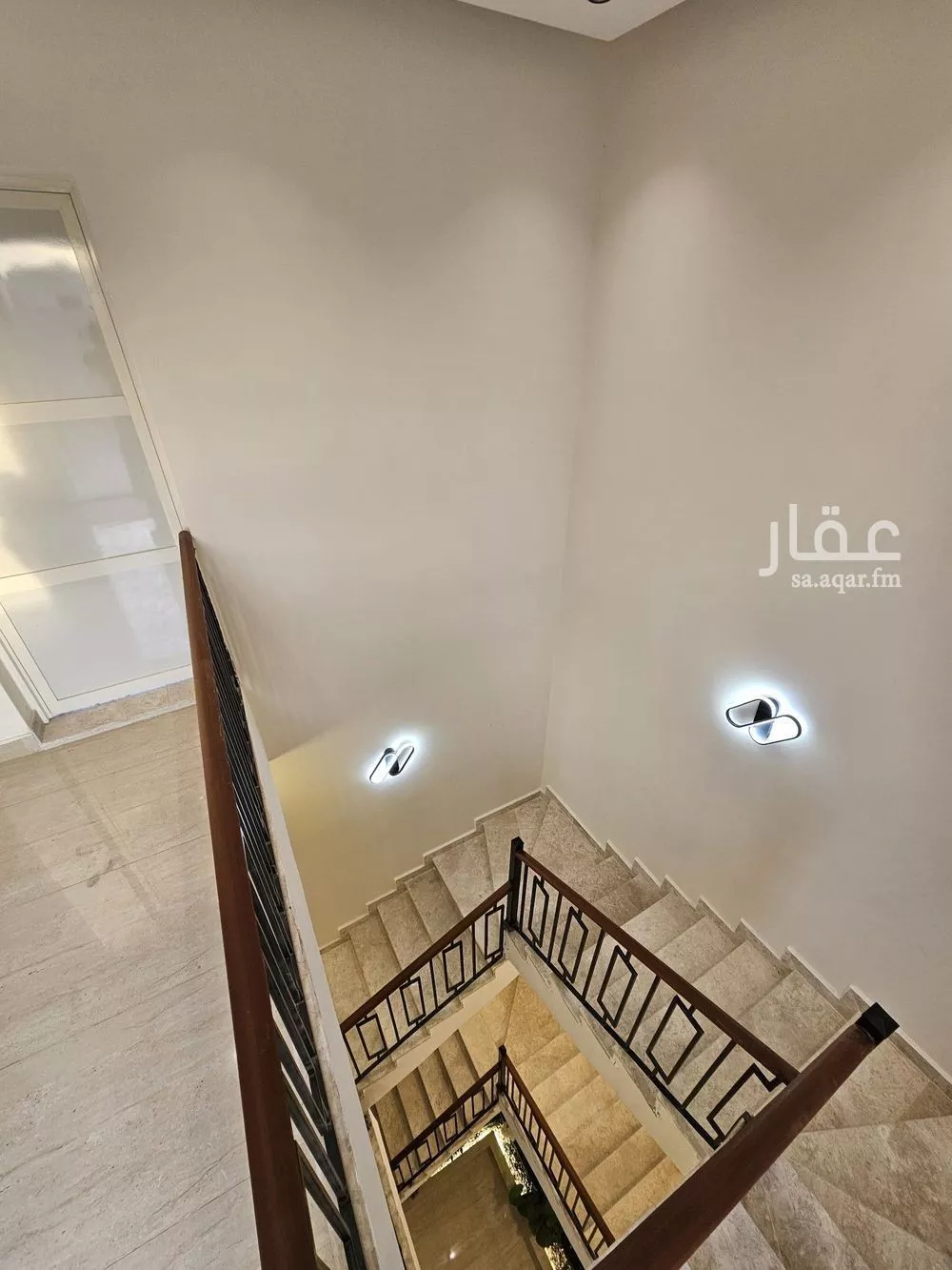فيلا 6 غرف في ضاحية الملك فهد 16