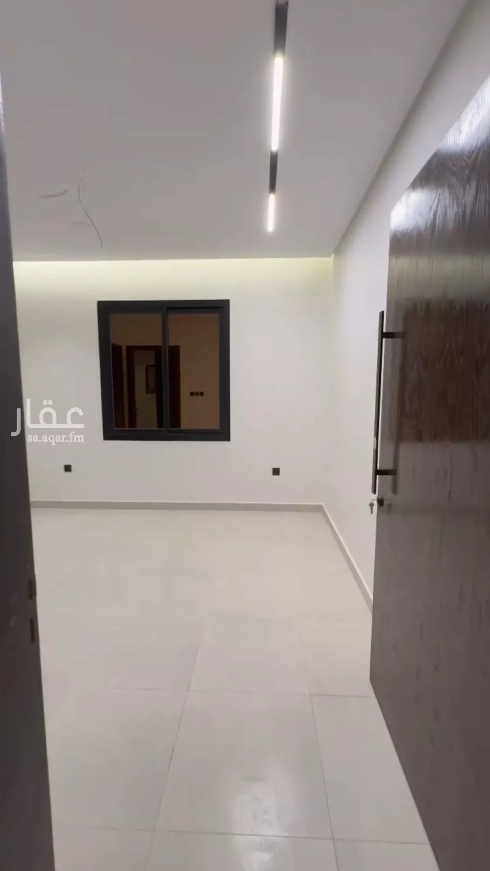 شقة 5 غرف في الواحة 3