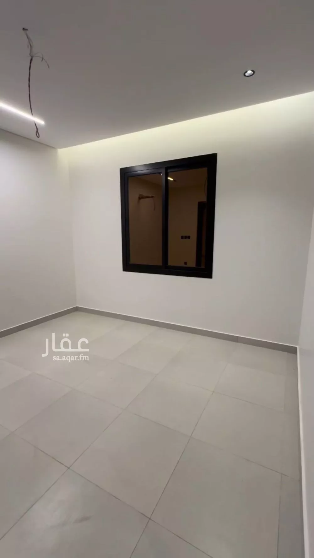 شقة 5 غرف في الواحة 5